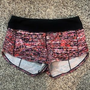 LuLulemon Speed Up Short, Size 4, Excellent Used Condition